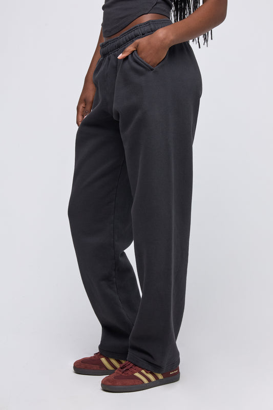 the straight leg sweatpants